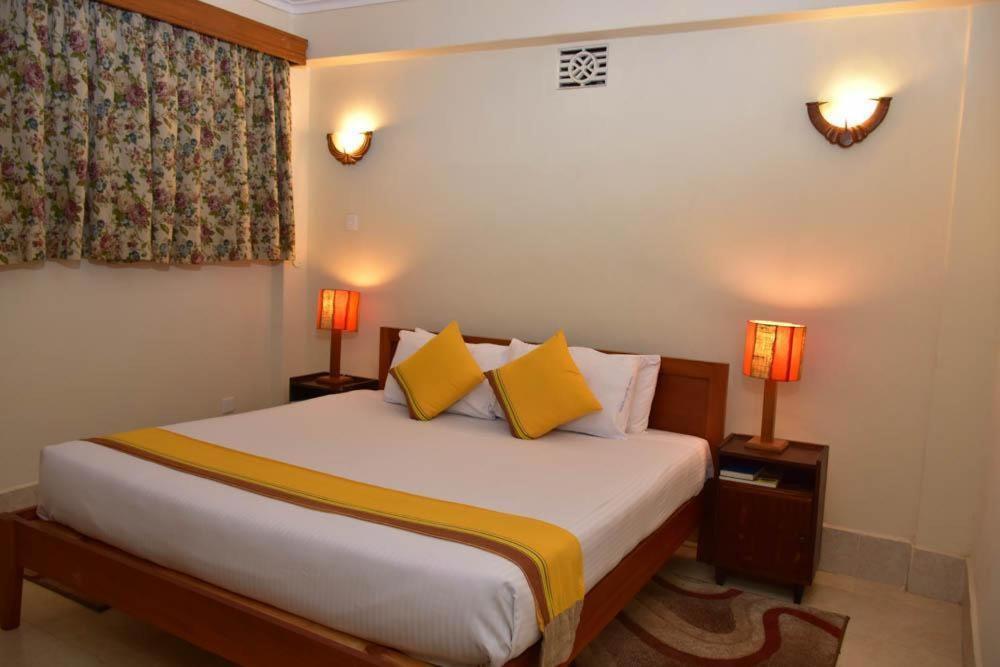 Kenya Comfort Hotel Nairobi Exterior photo