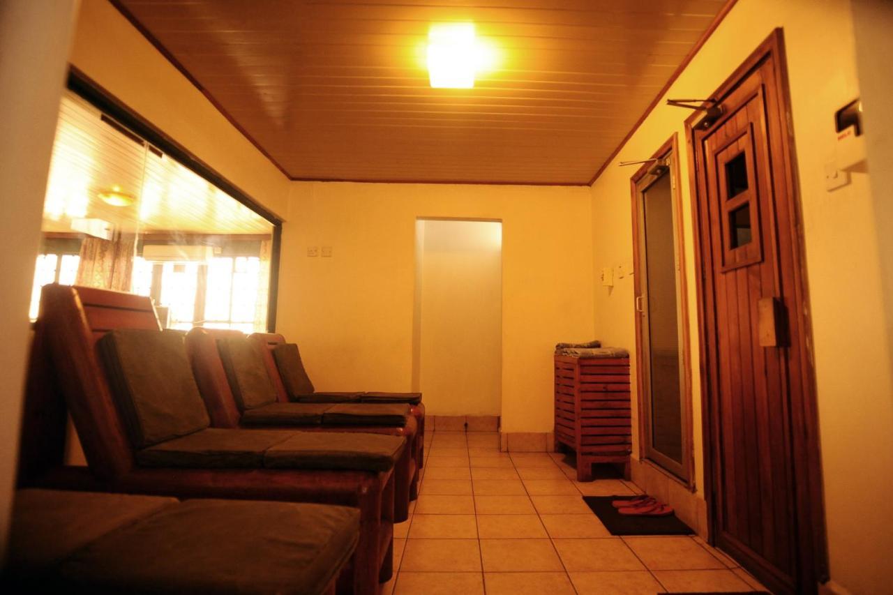 Kenya Comfort Hotel Nairobi Exterior photo